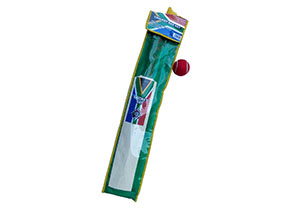 Wooden Cricket Bat Set No 3 With Tennis Balls